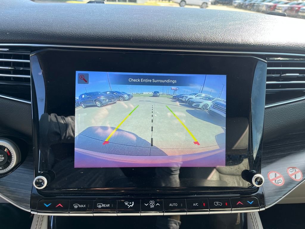 Used 2023 Jeep Wagoneer L Series II image 23