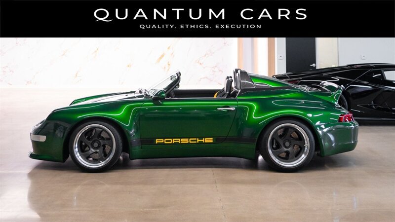 Used 1995 Porsche 911 Carrera RWD image 23