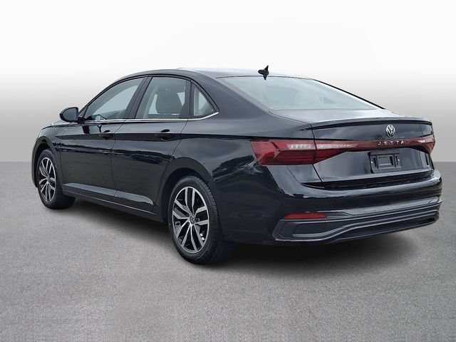 Used 2025 Volkswagen Jetta SE FWD image 6
