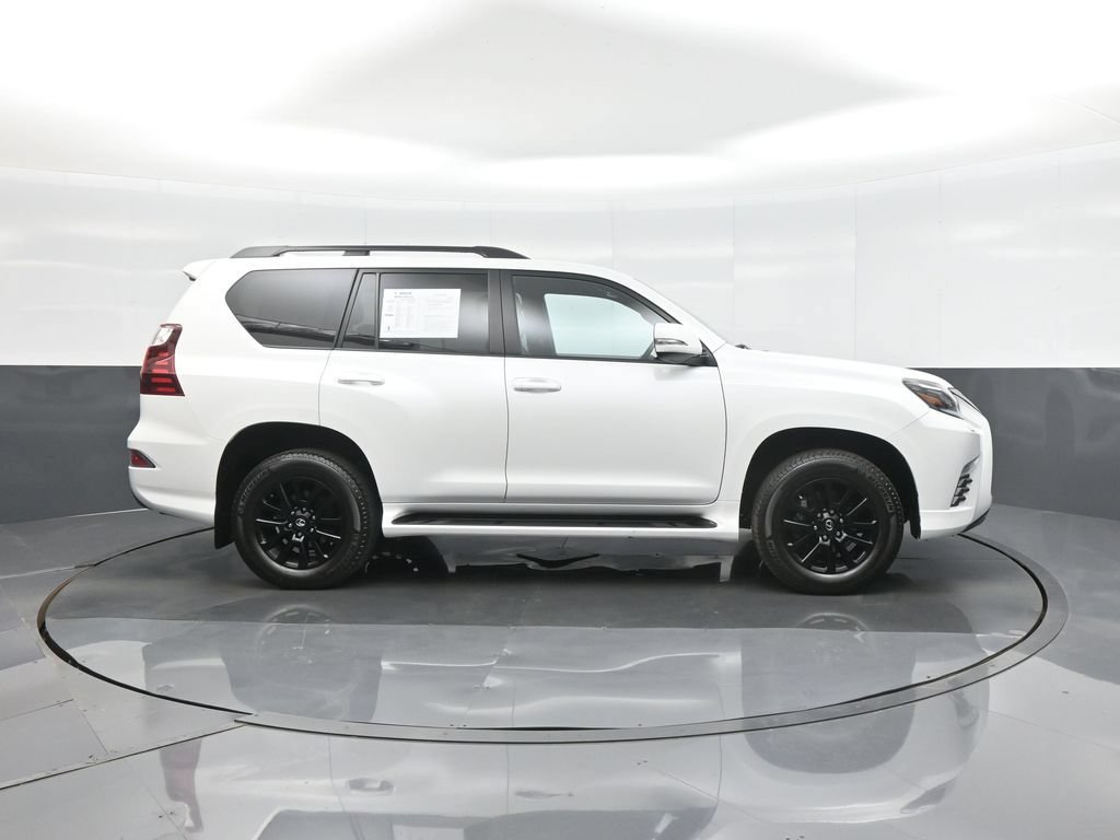 Used 2022 Lexus GX 460 w/ Black Line Special Edition AWD/4WD image 8