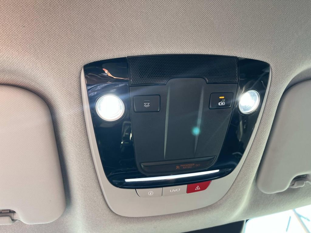 Used 2023 Kia Seltos Nightfall Edition image 26