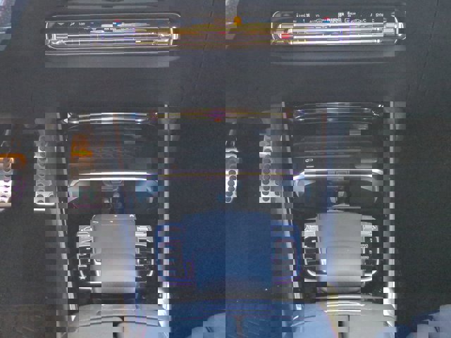 Used 2020 Mercedes-Benz GLB 250 w/ AMG Line image 20