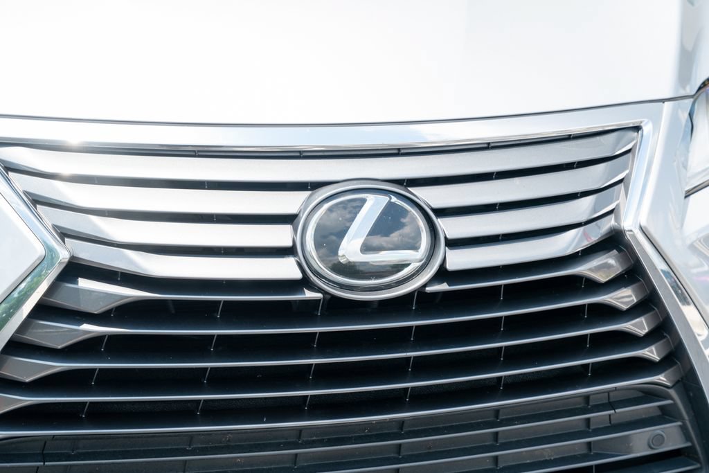 Used 2019 Lexus RX 350L FWD w/ Premium Package image 6