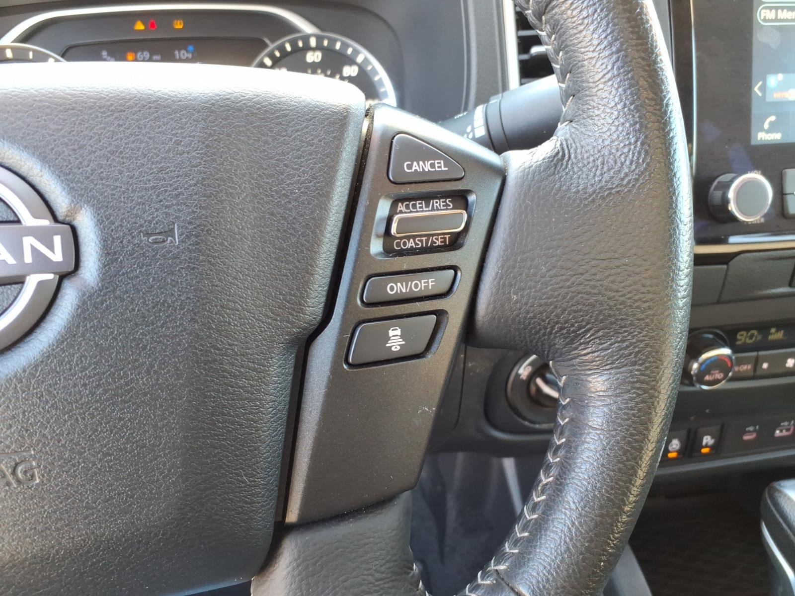 Used 2022 Nissan Frontier SV image 17