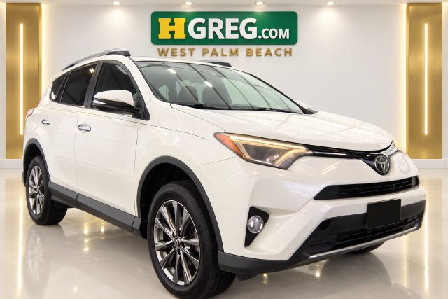 Used 2018 Toyota RAV4 Limited FWD image 4