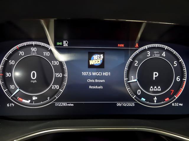 Used 2025 Jaguar F-PACE R-Dynamic S image 18