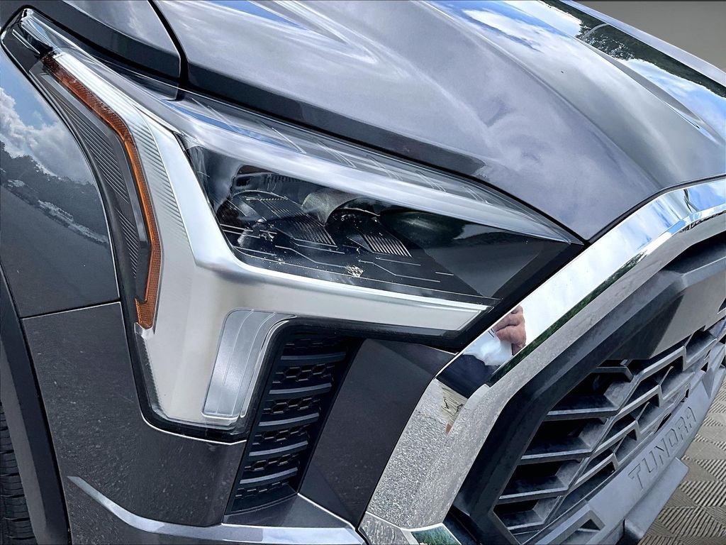 Used 2024 Toyota Tundra SR5 w/ TRD Off-Road Package AWD/4WD image 32