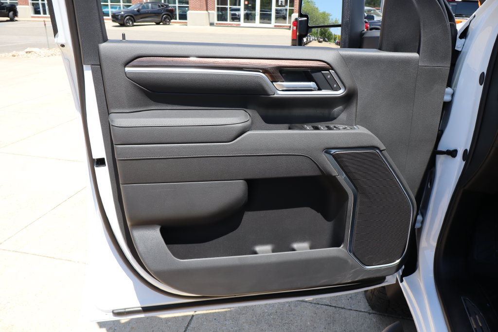 New 2026 Chevrolet Silverado 2500 LT w/ Safety Package AWD/4WD image 25