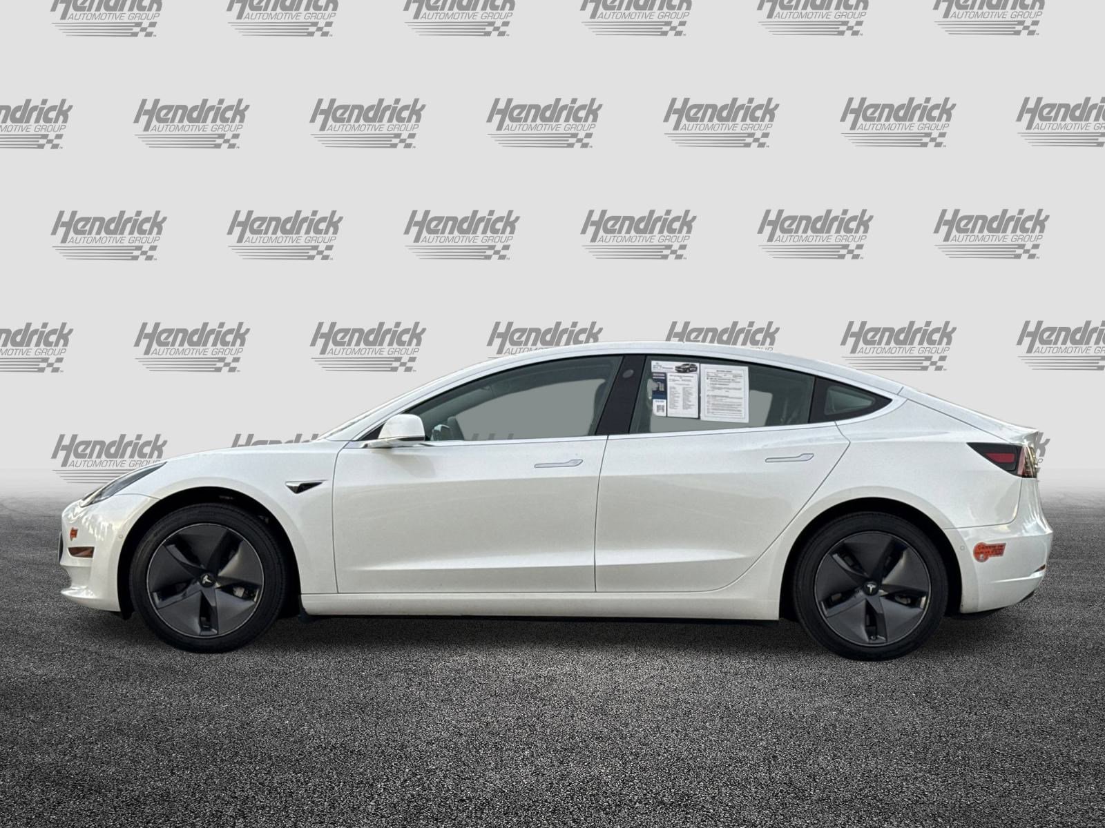 Used 2020 Tesla Model 3 Standard Range image 8