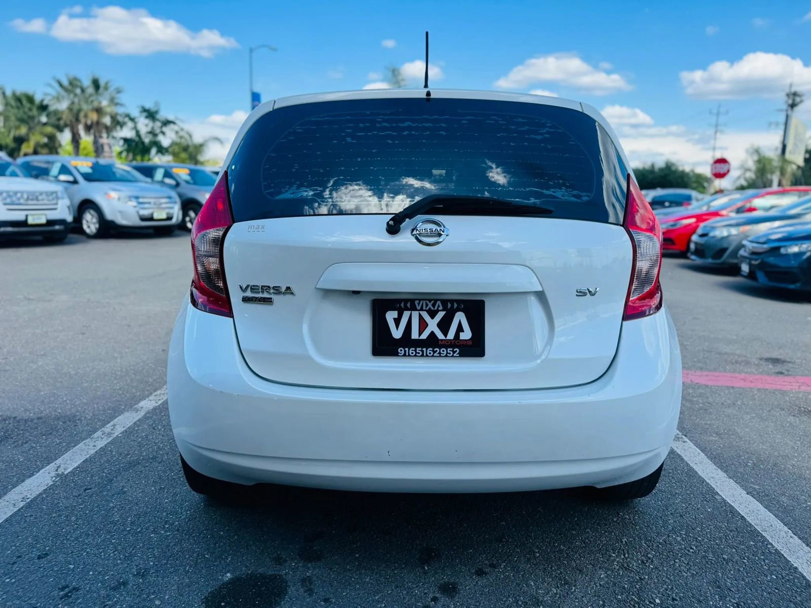 Used 2016 Nissan Versa Note SV FWD image 6