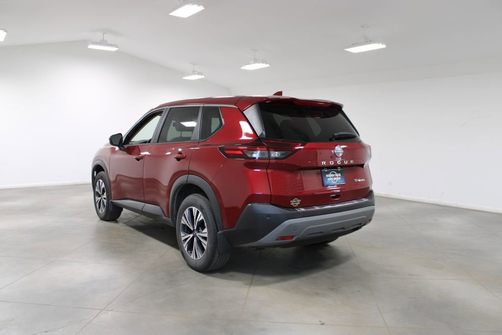 Used 2023 Nissan Rogue SV AWD/4WD image 7