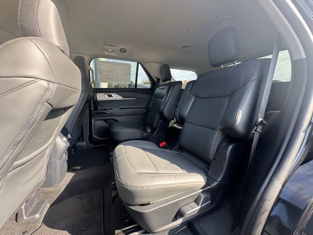 New 2026 Ford Explorer Active w/ Active Comfort Package image 21