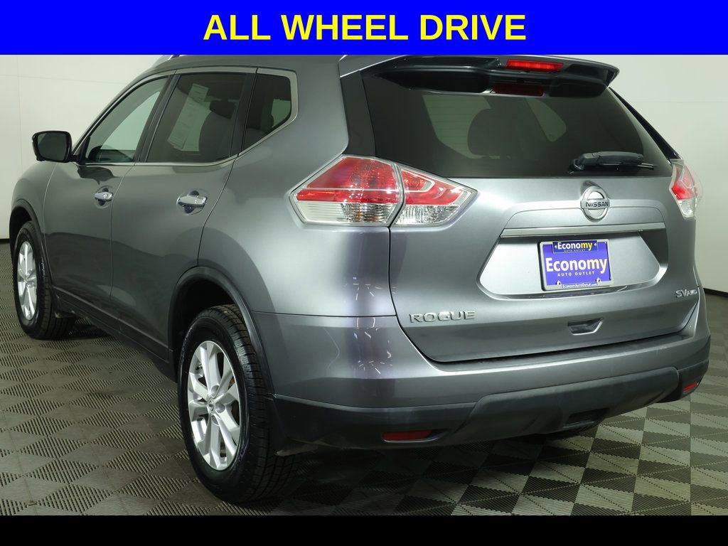 Used 2015 Nissan Rogue SV w/ SV Premium Package image 6