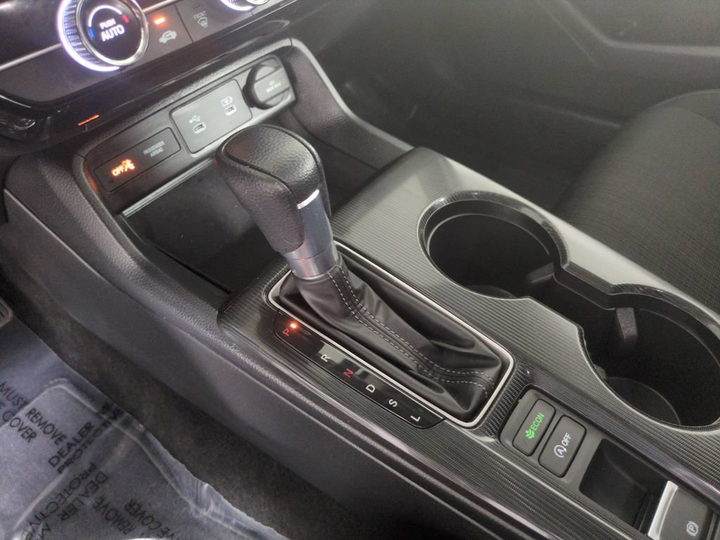 Certified 2025 Honda Civic LX image 26