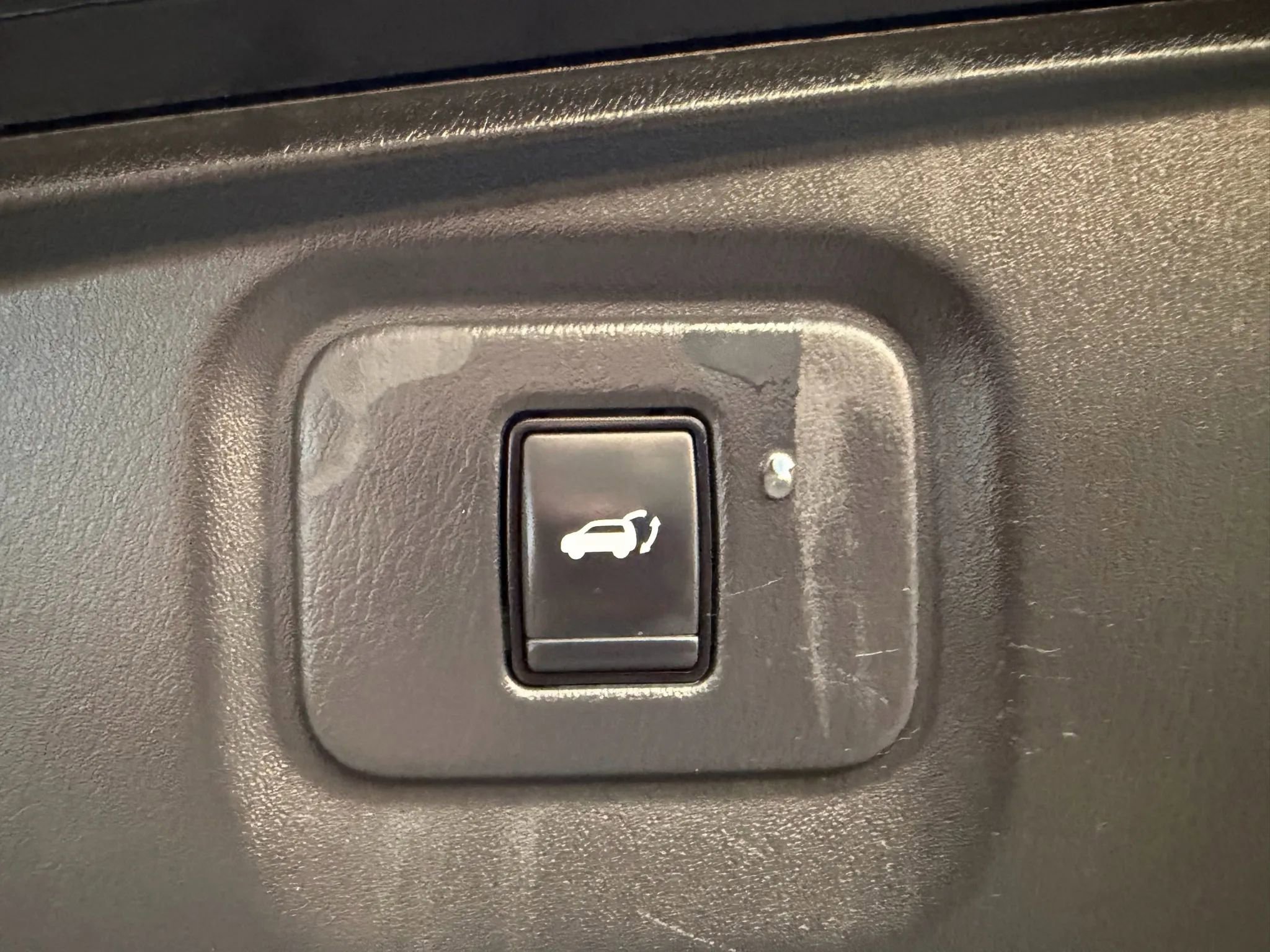 Used 2018 Nissan Pathfinder Platinum w/ Cargo Package image 49