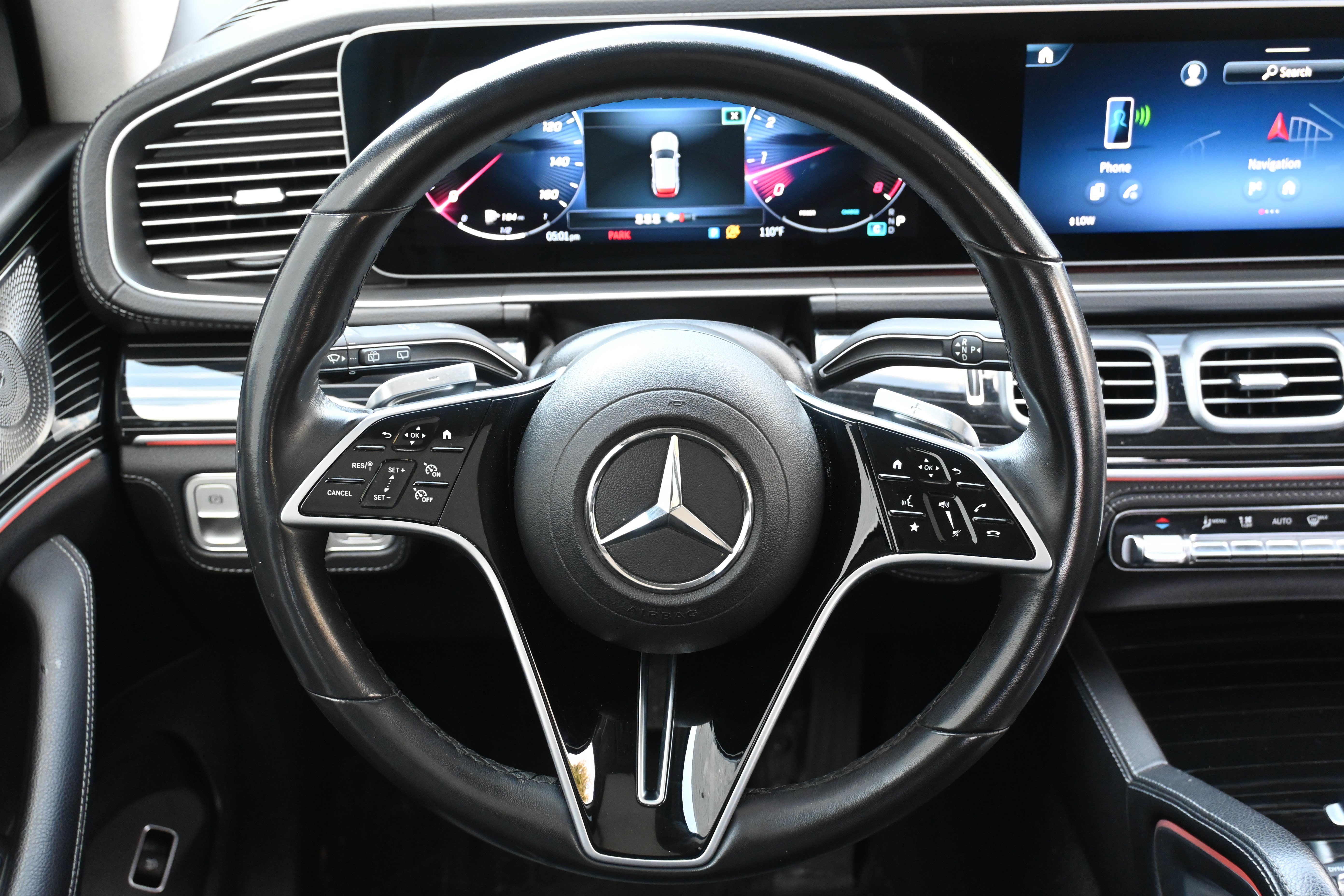 Used 2024 Mercedes-Benz GLE 350 4MATIC w/ AMG Line Exterior image 17