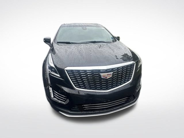 Certified 2023 Cadillac XT5 Premium Luxury FWD image 4