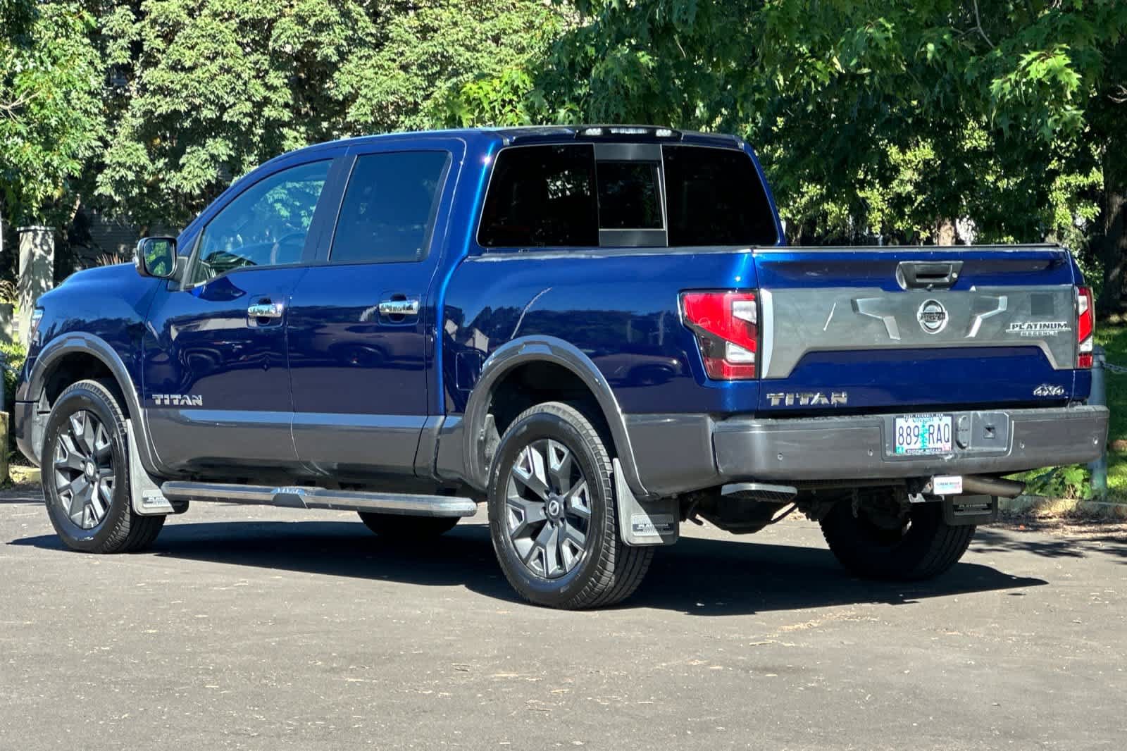 Used 2021 Nissan Titan Platinum Reserve w/ Moonroof Package AWD/4WD image 6