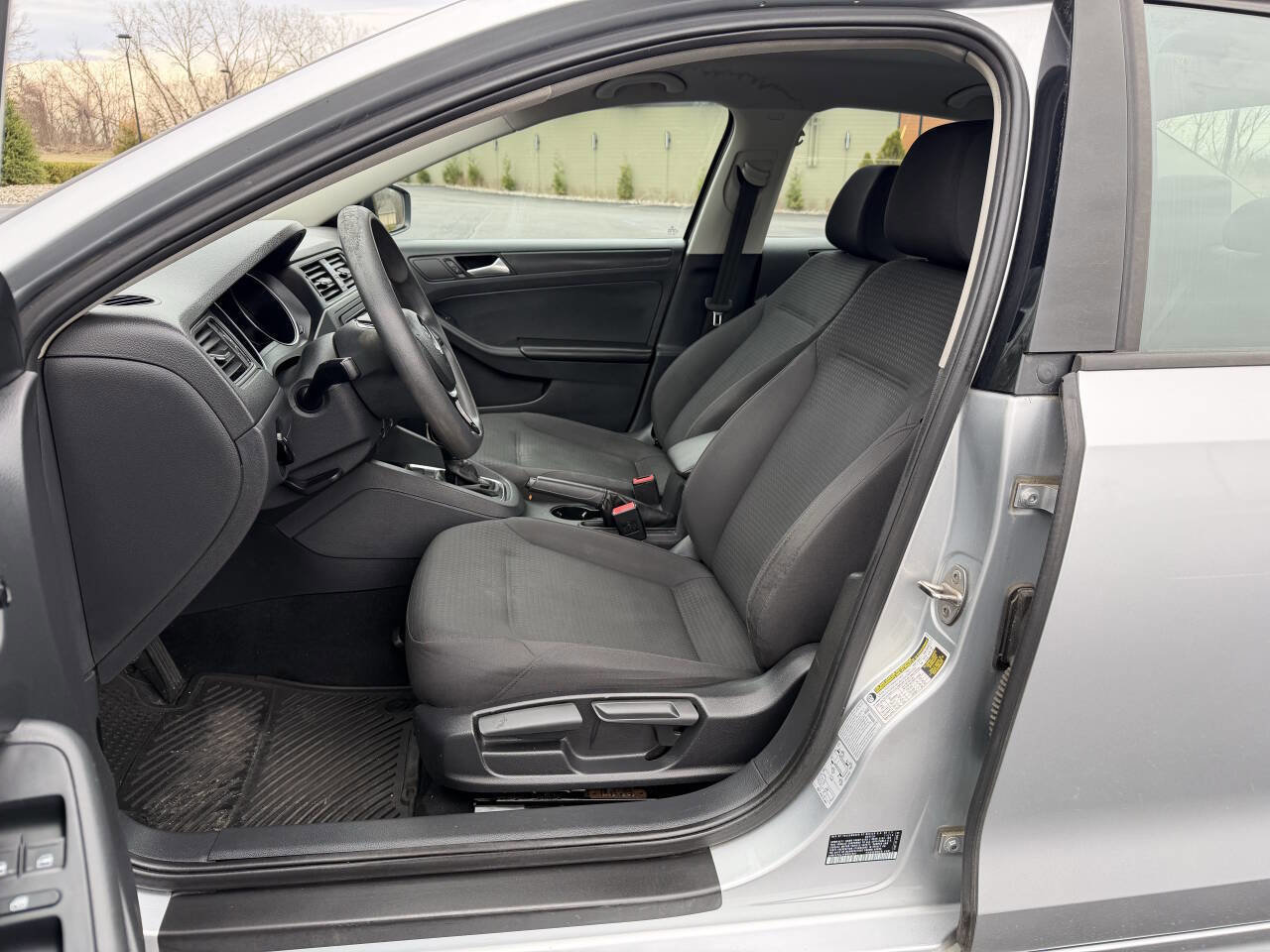 Used 2015 Volkswagen Jetta S w/ Welcome Package FWD image 10