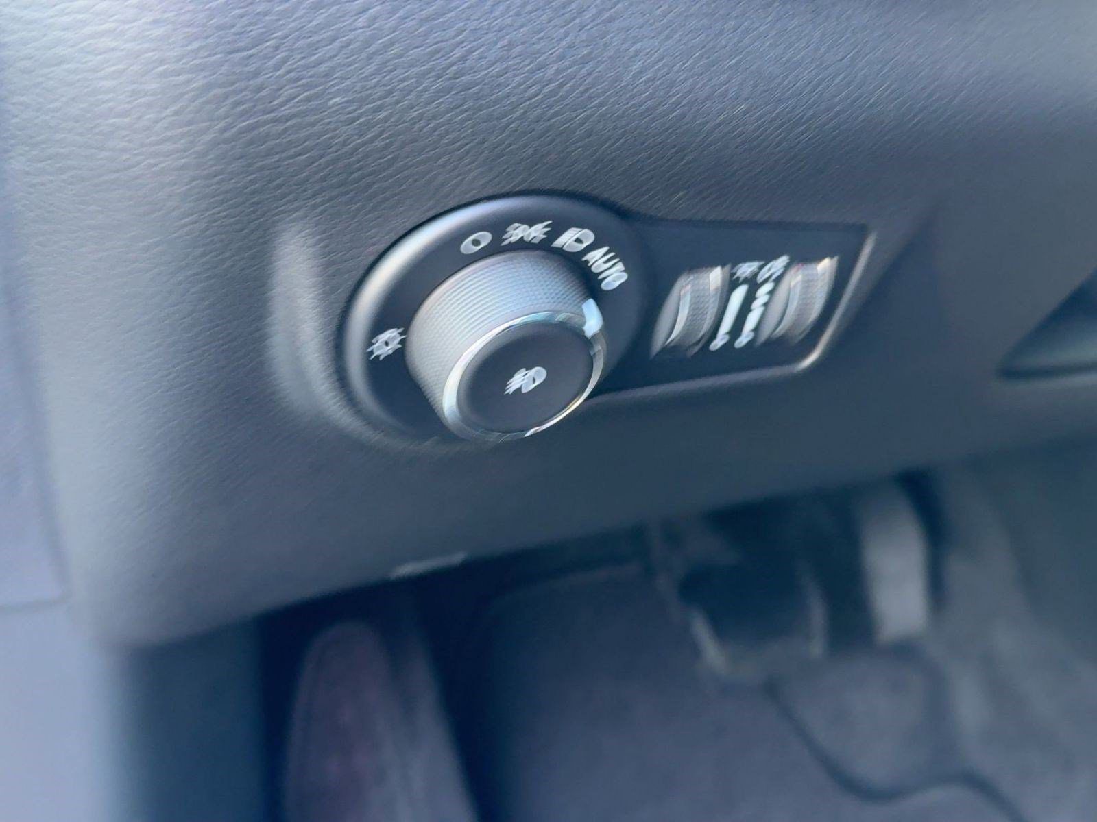 New 2026 Jeep Compass Latitude image 18