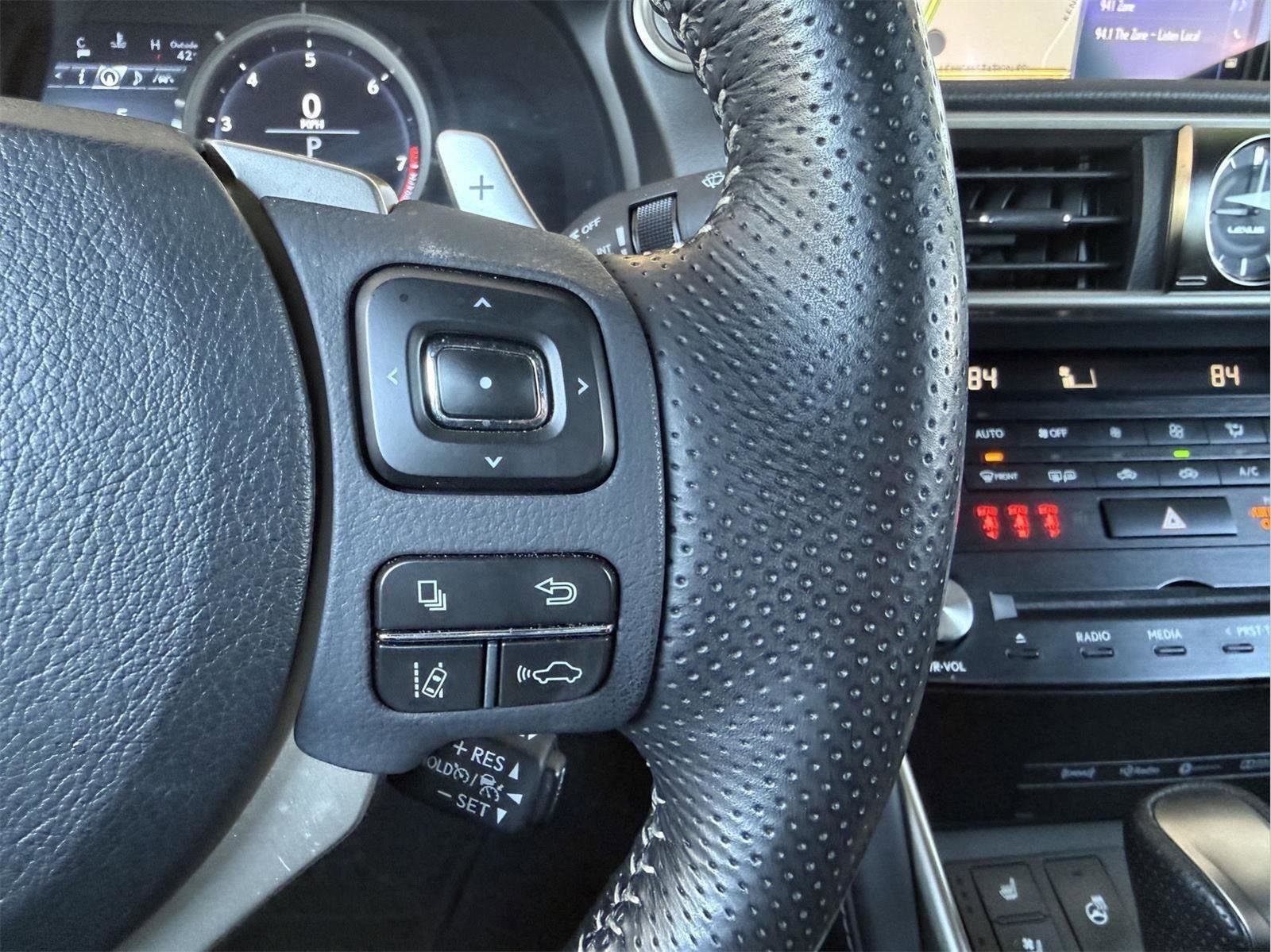 Used 2018 Lexus IS 300 F Sport w/ F Sport Package AWD/4WD image 13