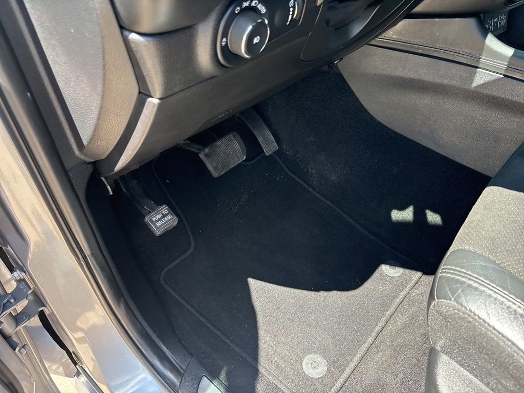 Used 2021 Dodge Durango GT image 16