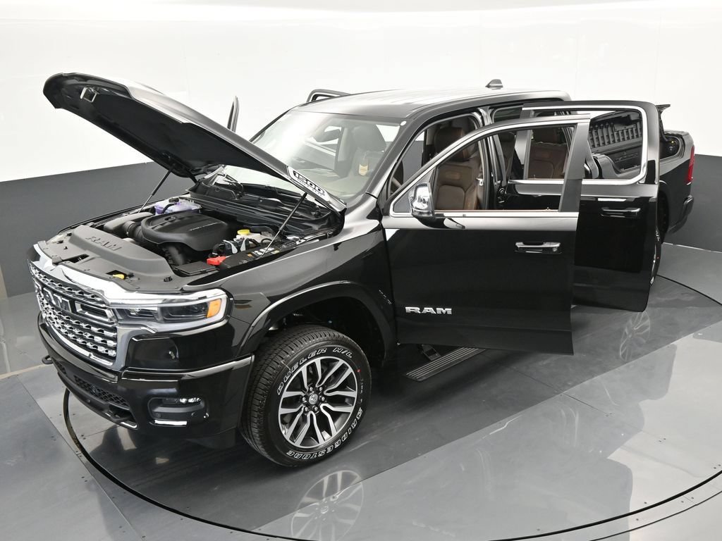 Used 2025 RAM 1500 Limited AWD/4WD image 56
