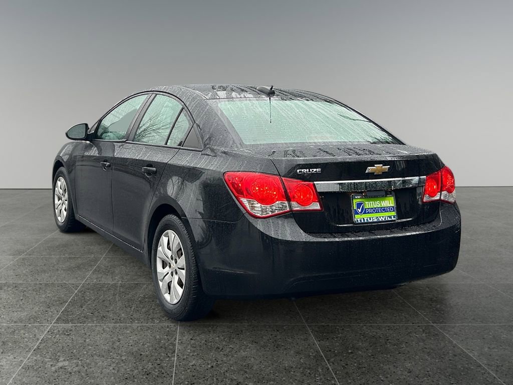 Used 2016 Chevrolet Cruze LS image 5