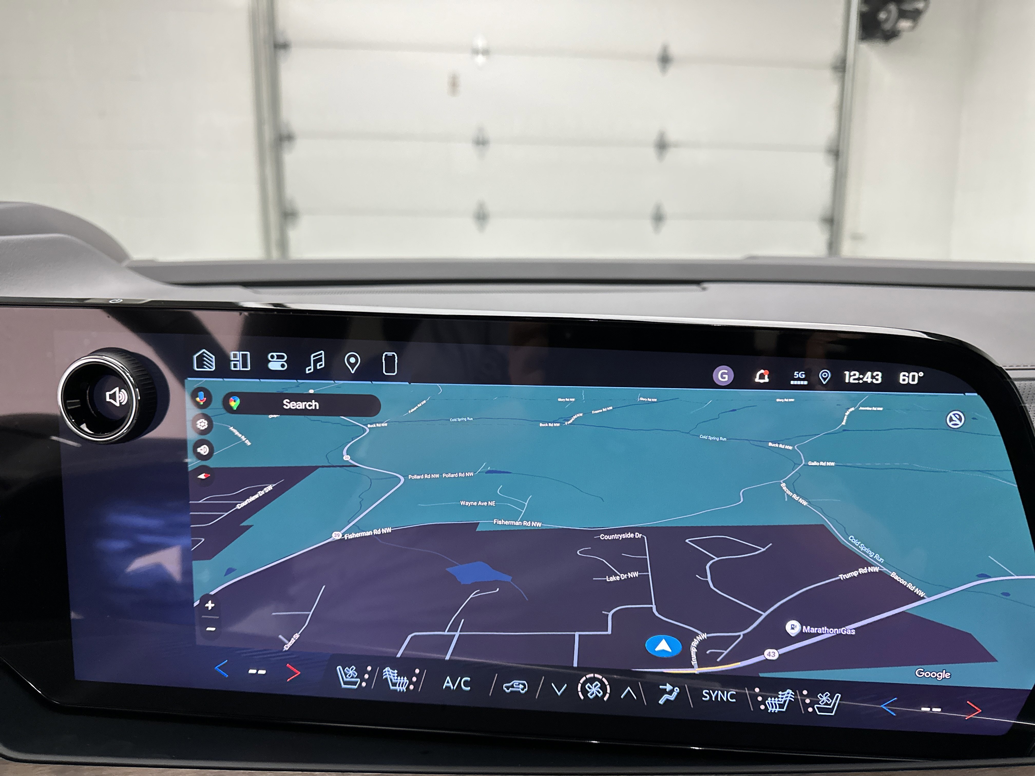 New 2026 Chevrolet Suburban High Country image 38