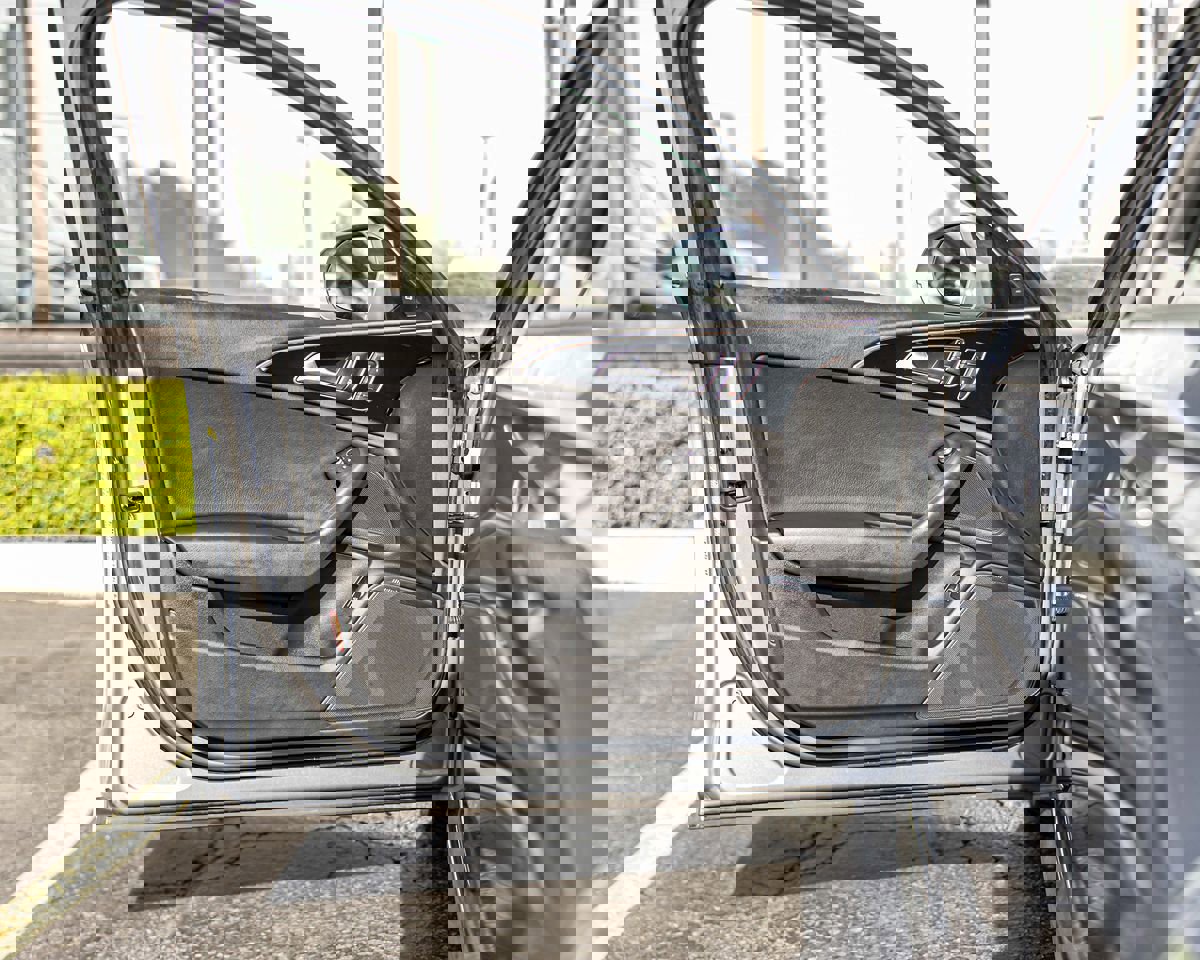 Used 2017 Audi A6 3.0T Premium Plus w/ Cold Weather Package image 32