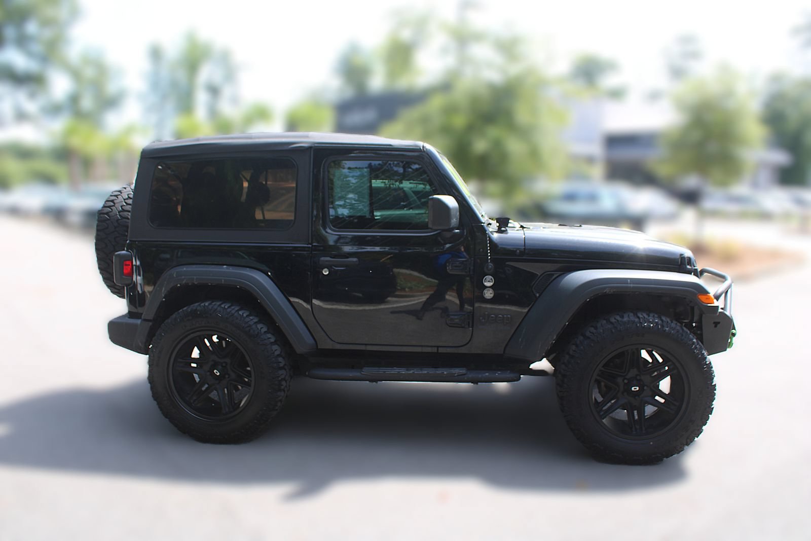 Used 2021 Jeep Wrangler Sport AWD/4WD image 13