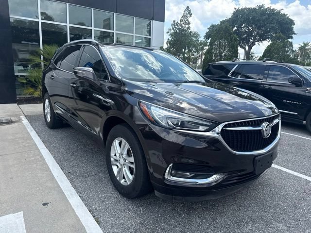 Used 2018 Buick Enclave Essence w/ Trailering Package FWD image 6