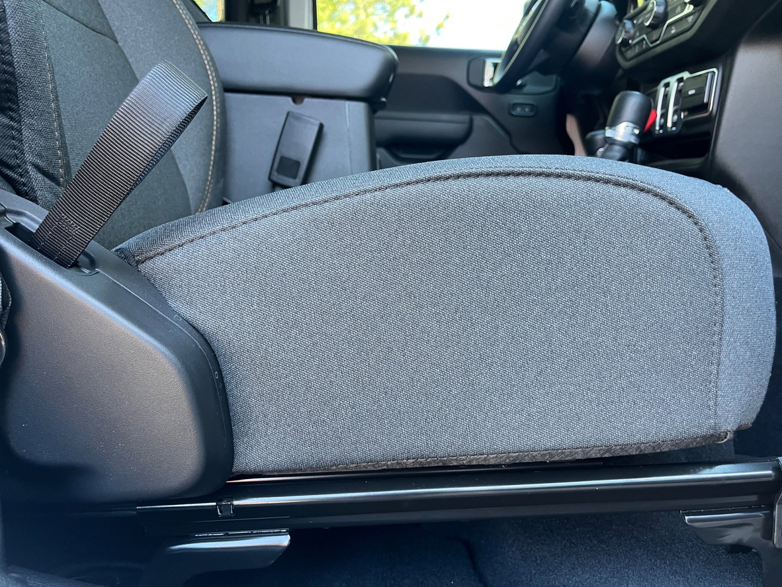 New 2026 Jeep Wrangler Sport image 27