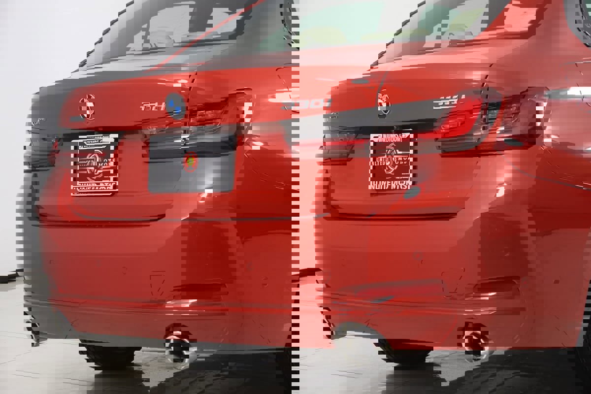 Used 2023 BMW 330i xDrive 330i xDrive image 46