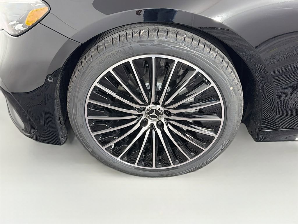 New 2026 Mercedes-Benz E 350 4MATIC Sedan image 32