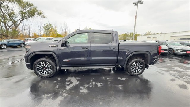 Certified 2023 GMC Sierra 1500 AT4 w/ AT4 Premium Package image 5