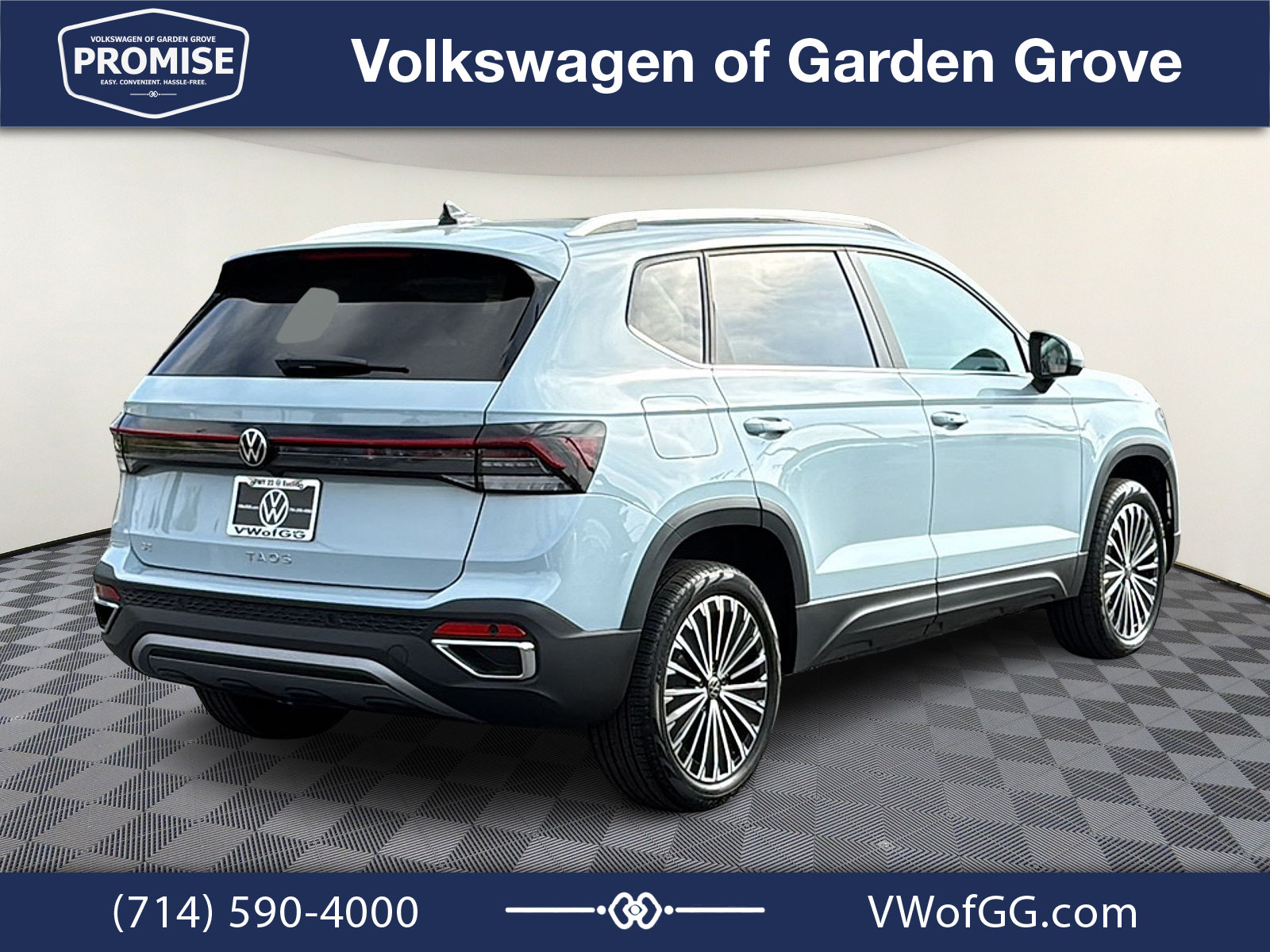 New 2027 Volkswagen Taos SE FWD image 8