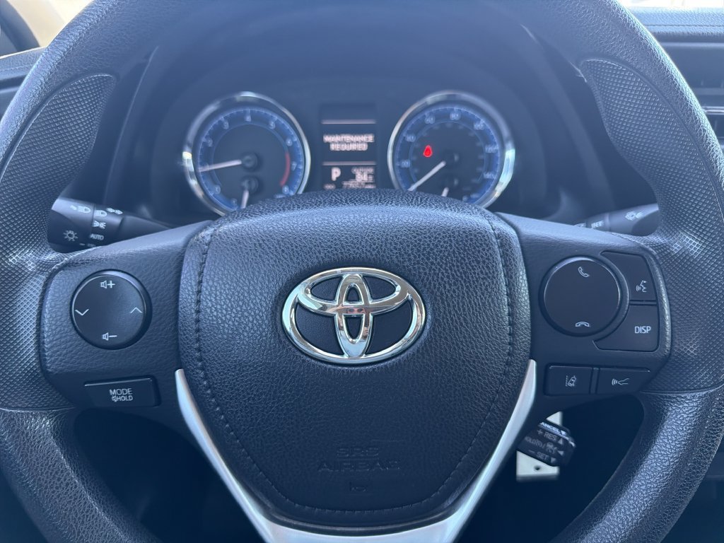Used 2017 Toyota Corolla LE FWD image 29