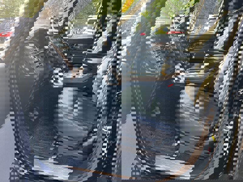 Used 2018 Land Rover Range Rover Supercharged image 11