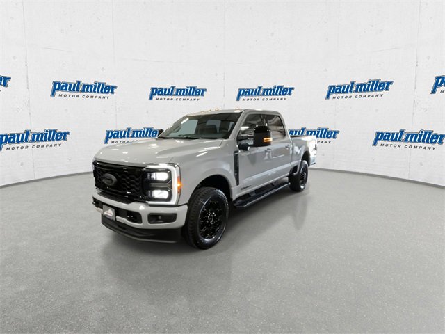 New 2026 Ford F250 Lariat w/ Black Appearance Package image 4