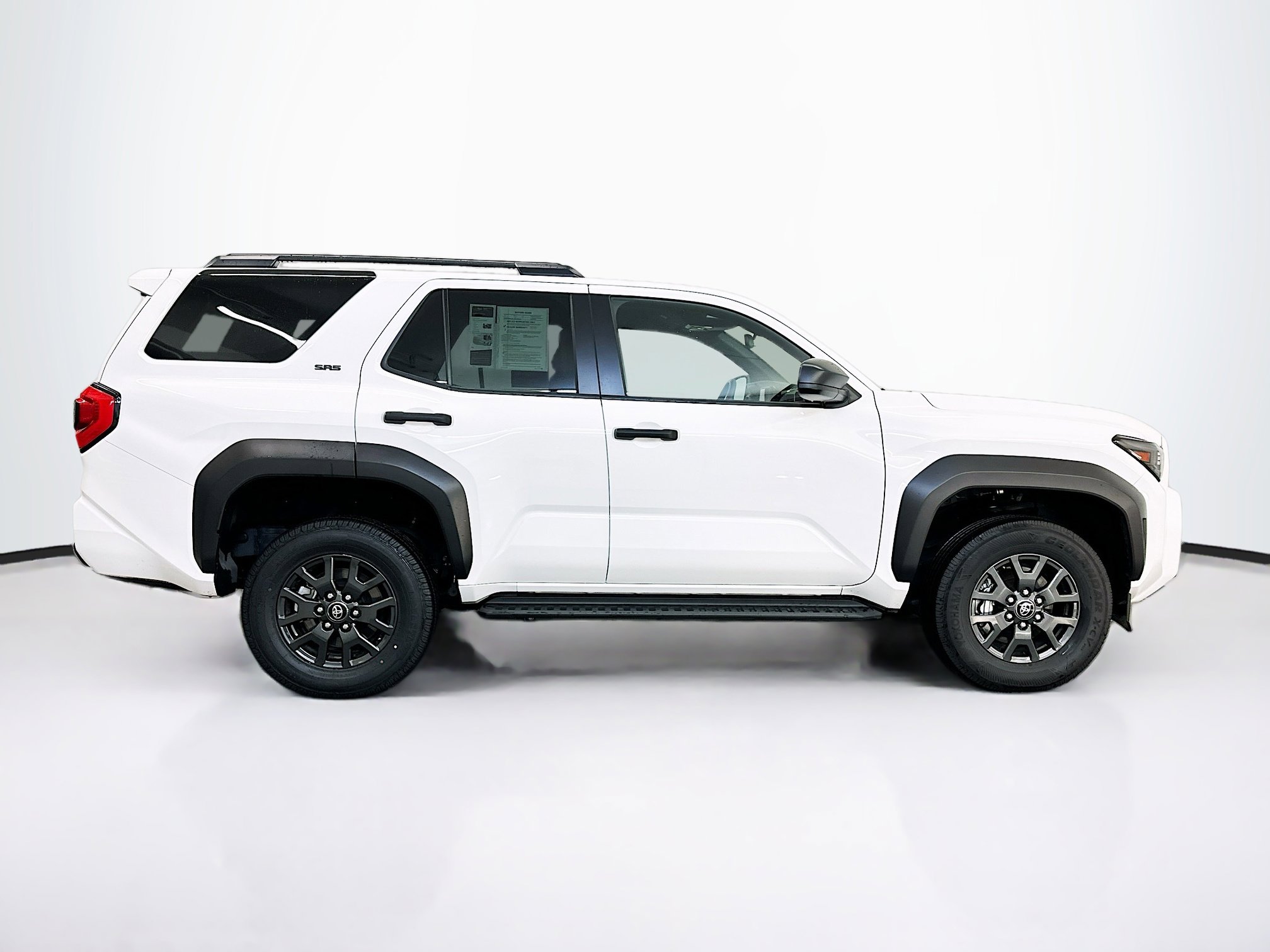 Used 2025 Toyota 4Runner SR5 image 10
