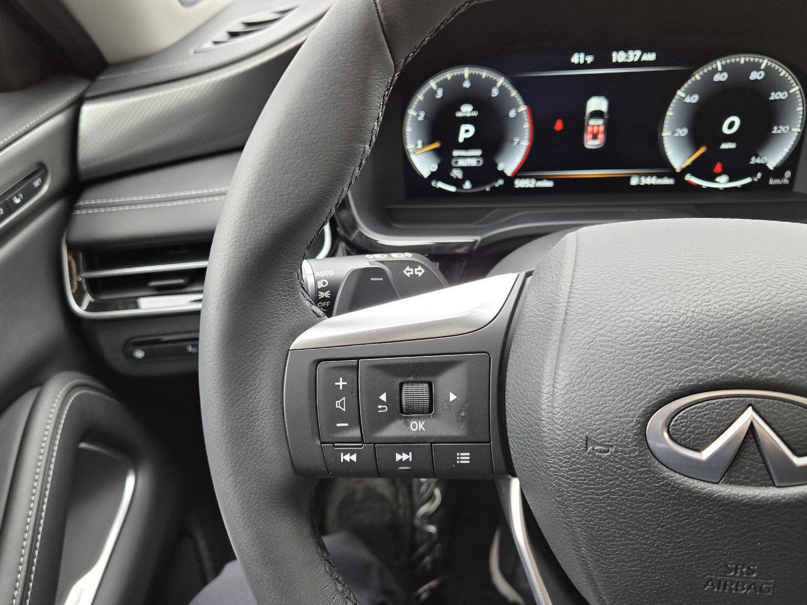 Certified 2025 INFINITI QX60 Luxe w/ Vision Package image 30