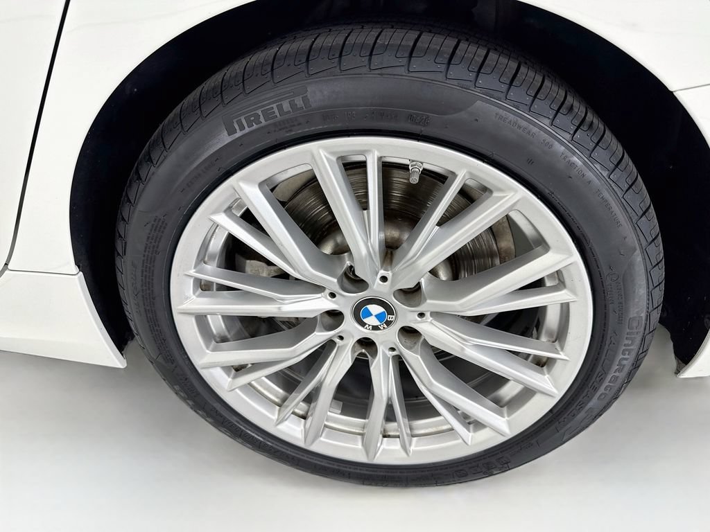 Certified 2023 BMW 330i Sedan w/ Parking Assistance Package RWD image 30