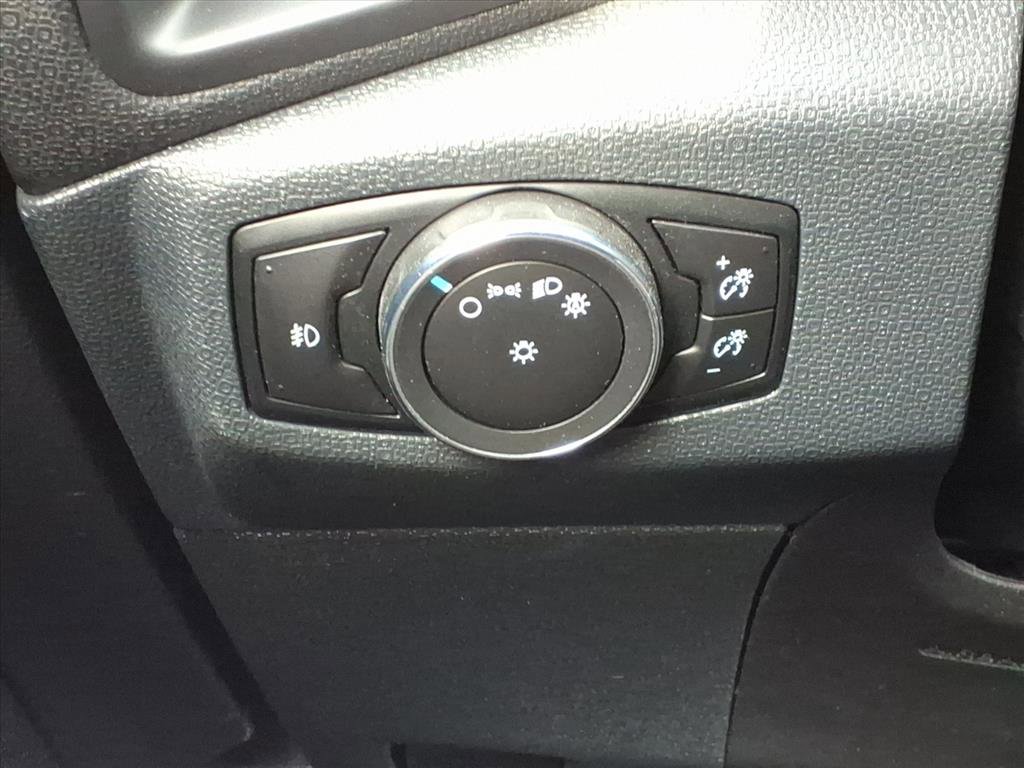 Used 2018 Ford EcoSport Titanium image 17
