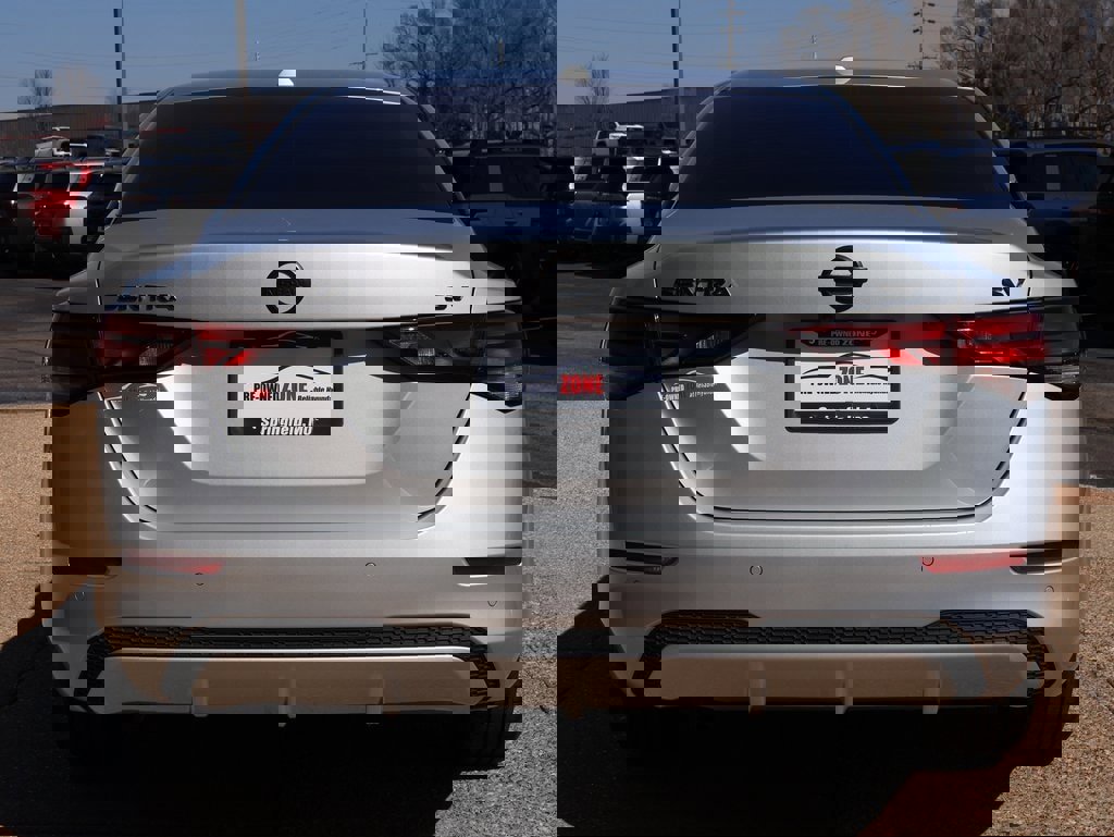 Used 2022 Nissan Sentra SV image 5