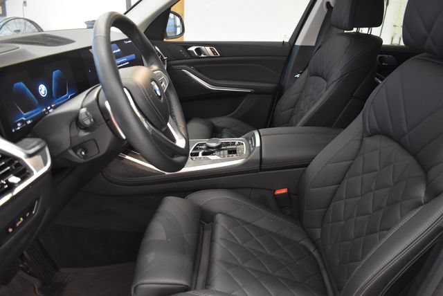 Used 2024 BMW X7 xDrive40i AWD/4WD image 22