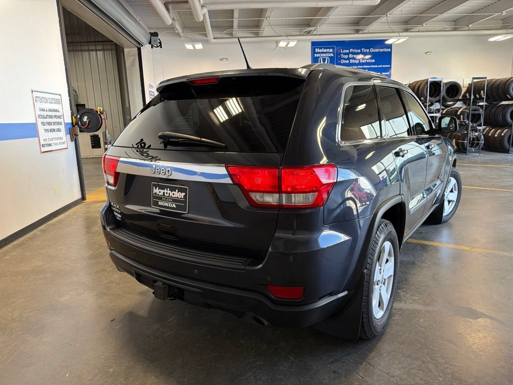 Used 2013 Jeep Grand Cherokee Laredo AWD/4WD image 5