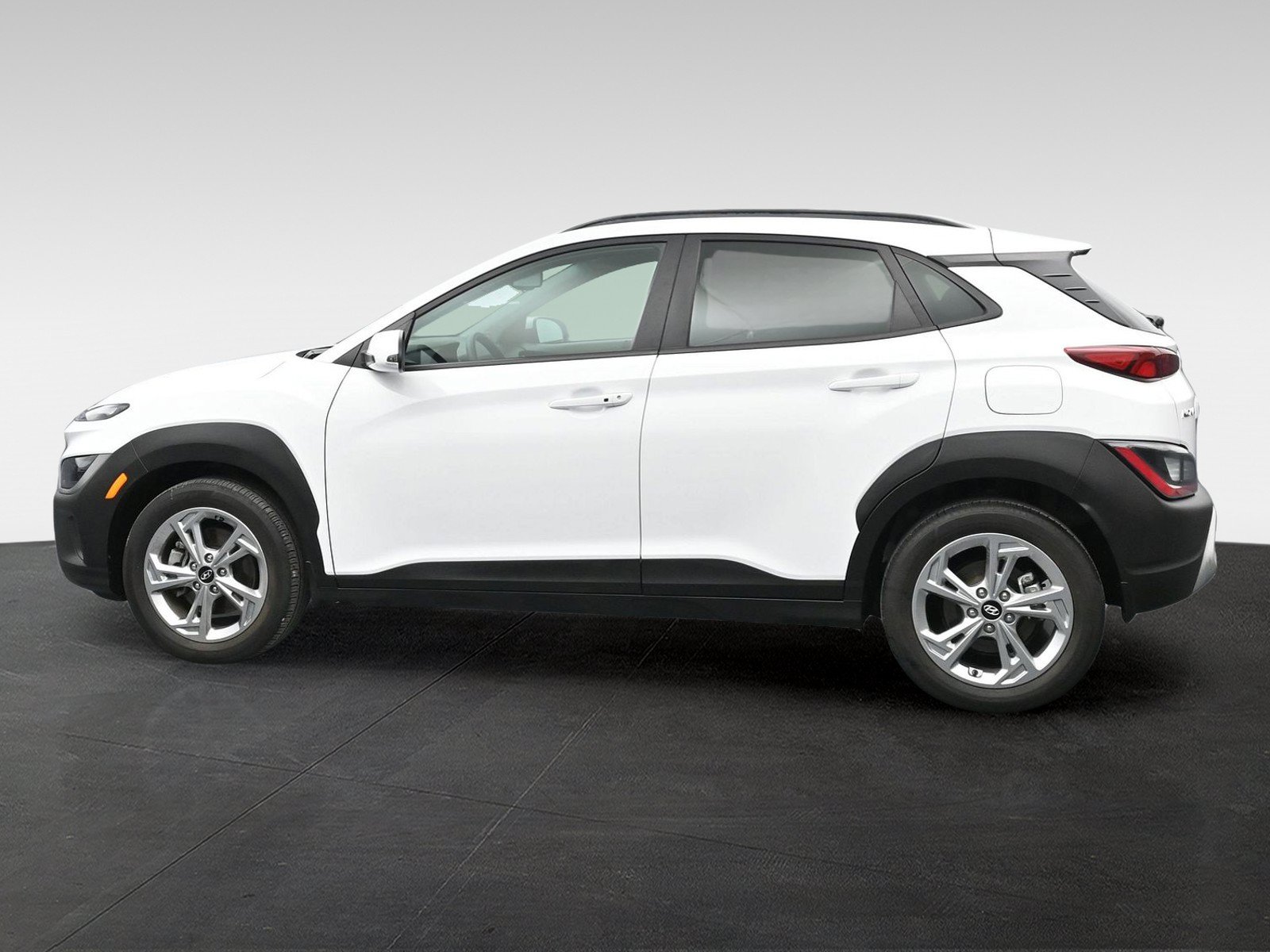 Certified 2023 Hyundai Kona SEL w/ Cargo Package AWD/4WD image 2