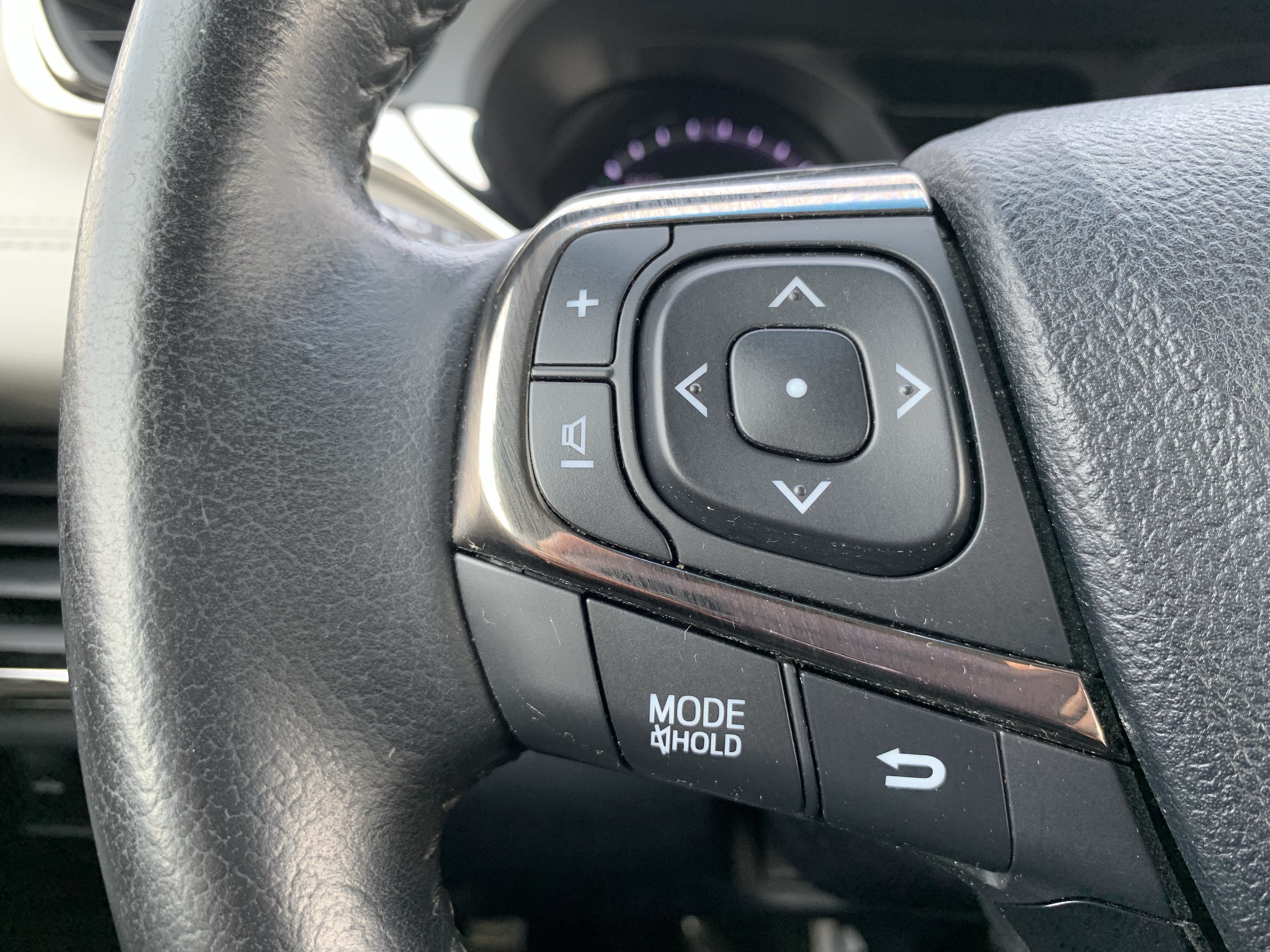 Used 2013 Toyota Avalon XLE Touring FWD image 15