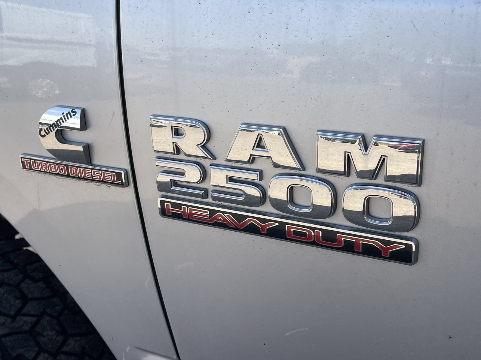 Used 2015 RAM 2500 SLT AWD/4WD image 9